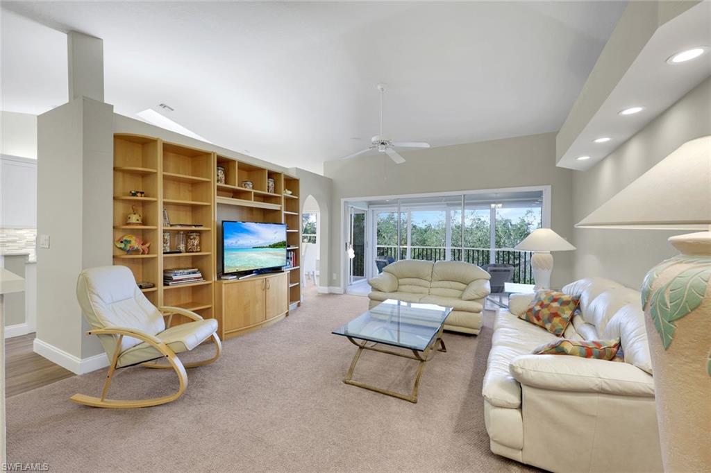 351 Emerald Bay CIR R5