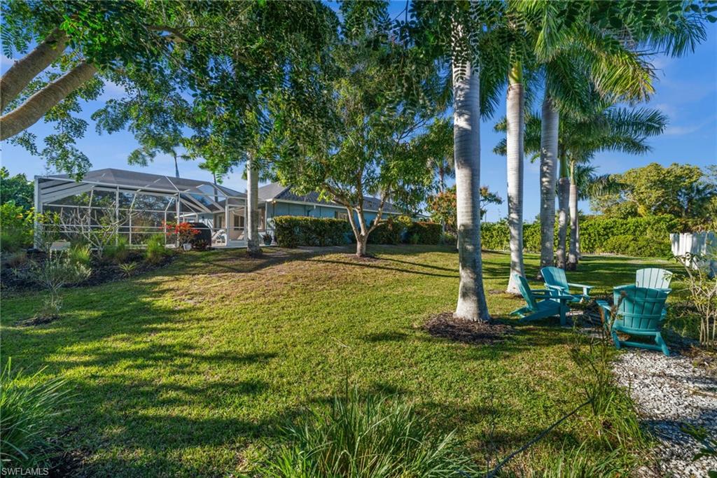 4 Colonial DR