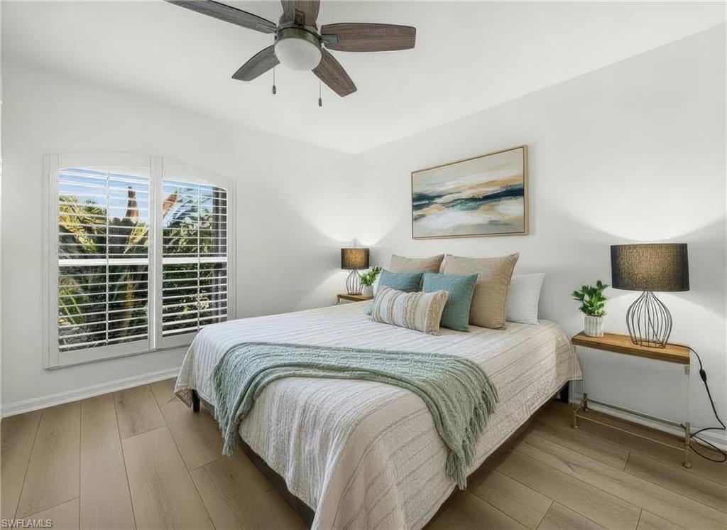 4 Colonial DR