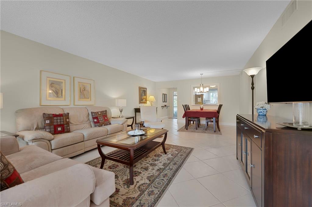 215 Cypress WAY E C4