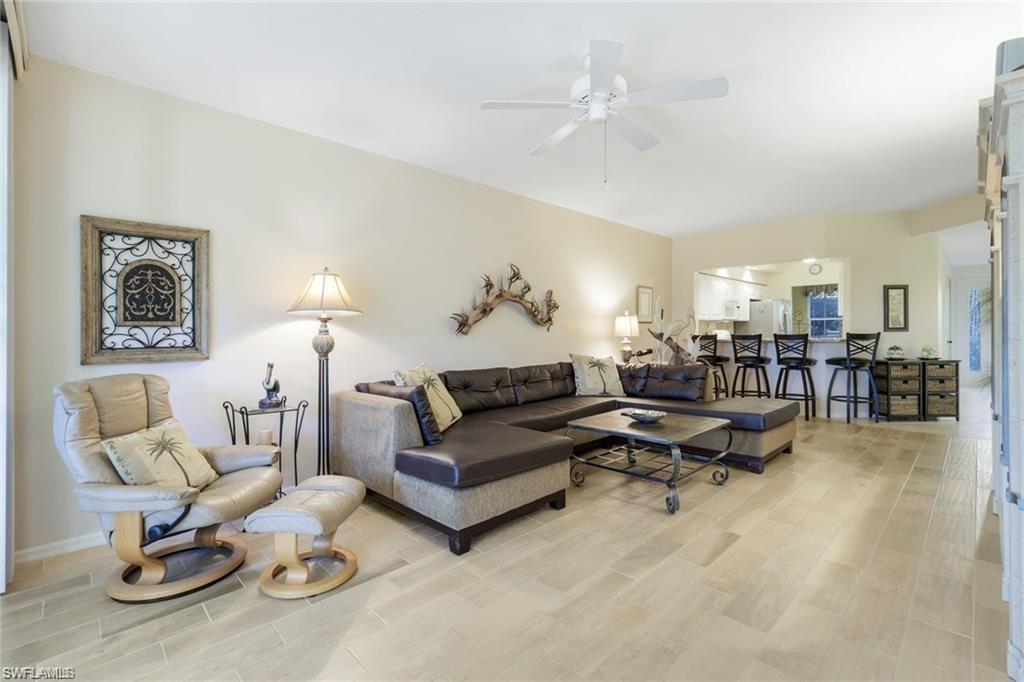 4160 Sawgrass Point 103