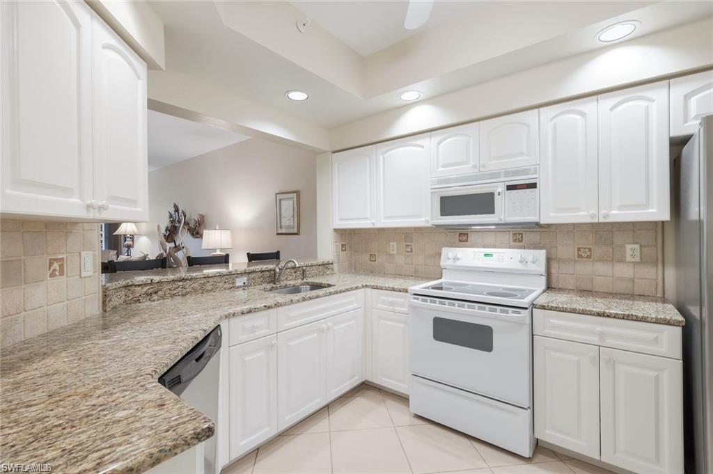 4160 Sawgrass Point 103