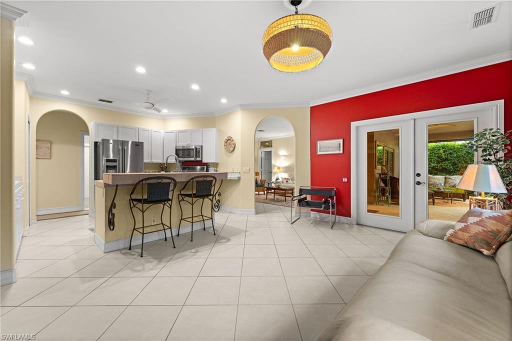2440 River Reach DR
