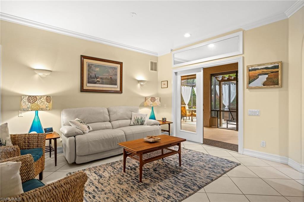 2440 River Reach DR