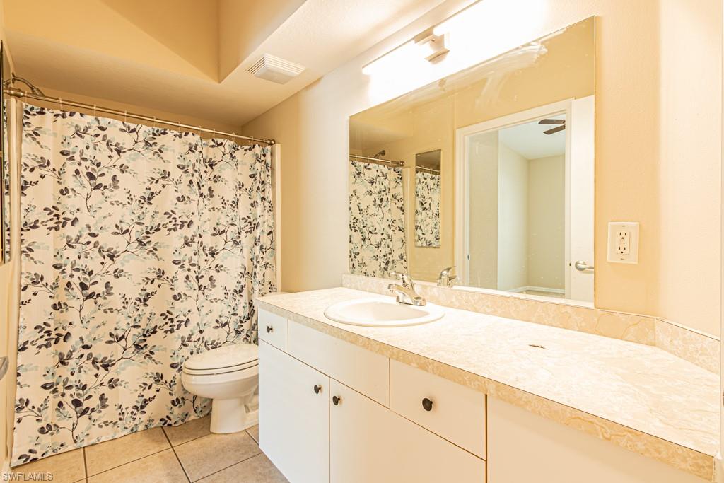 25767 LAKE AMELIA WAY 204