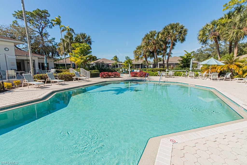 25767 LAKE AMELIA WAY 204