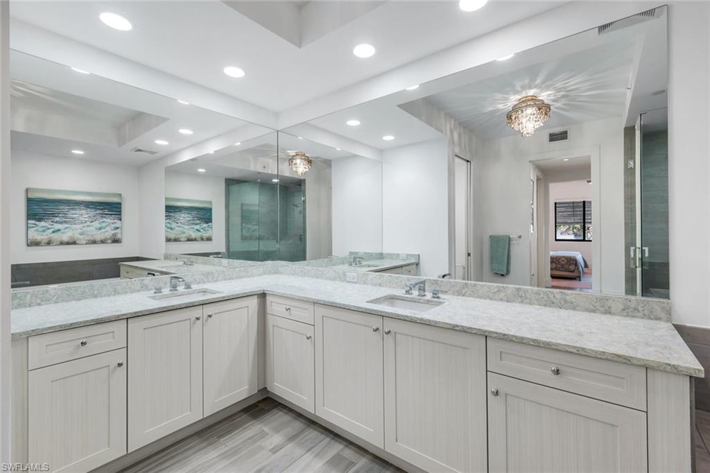 1035 3rd AVE S 305