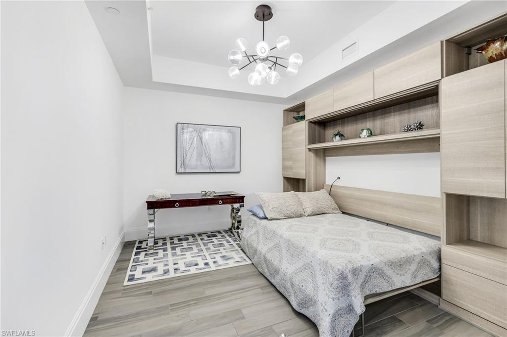 1035 3rd AVE S 305