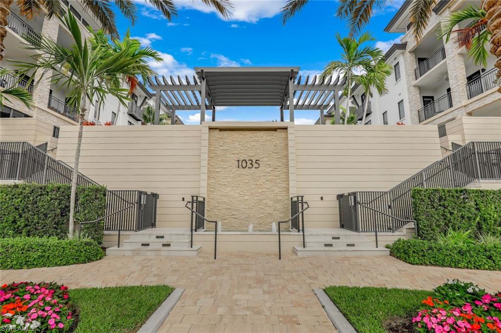 1035 3rd AVE S 305