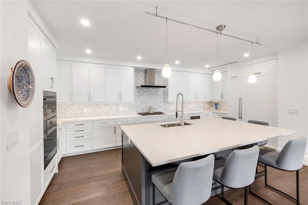 1130 3rd AVE S 405
