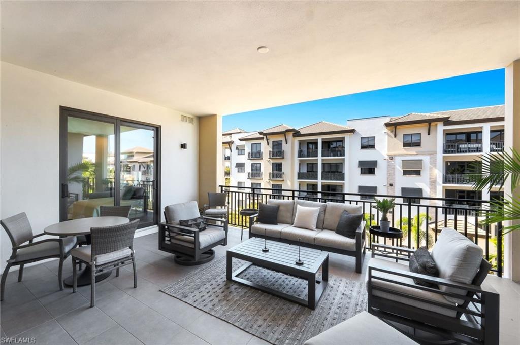 1130 3rd AVE S 405