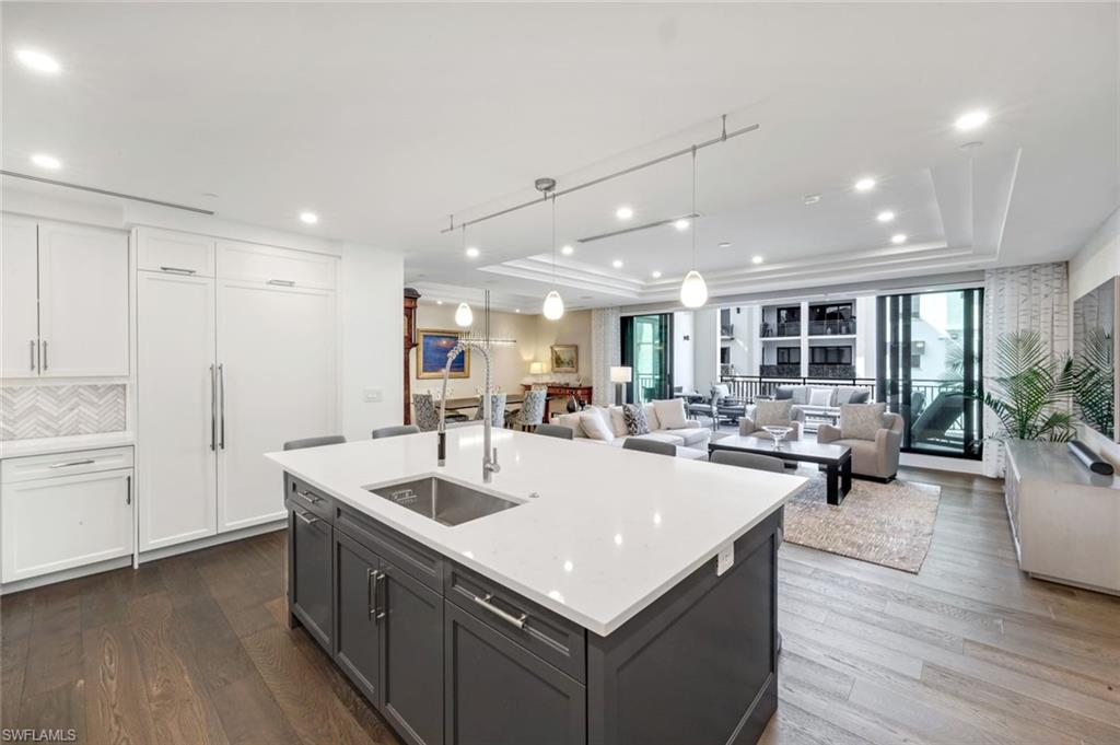 1130 3rd AVE S 405