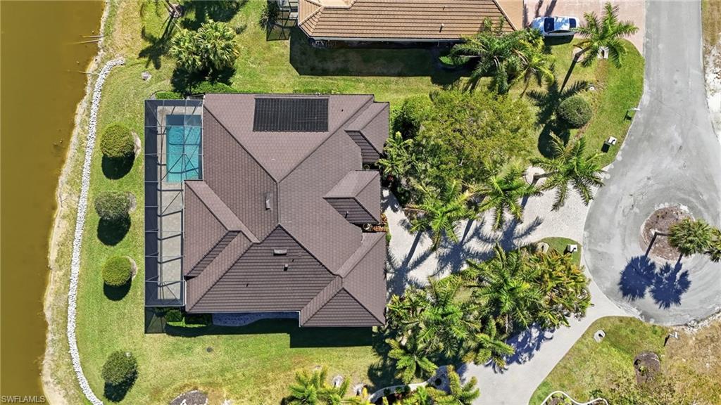 18024 Bluewater DR