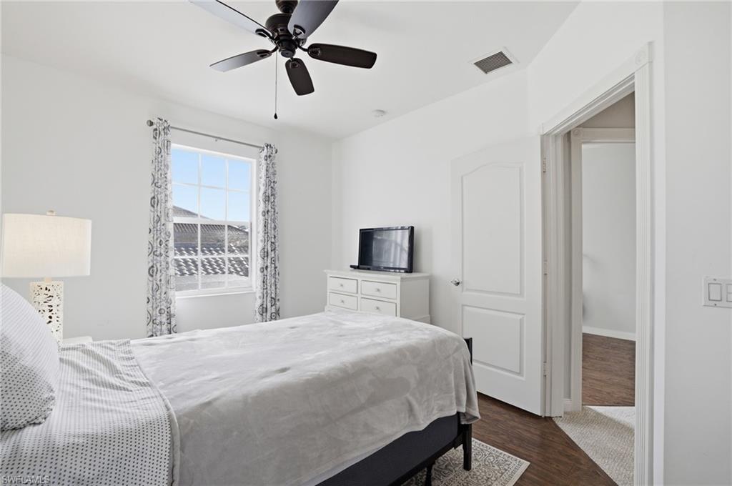 3542 Zanzibar WAY