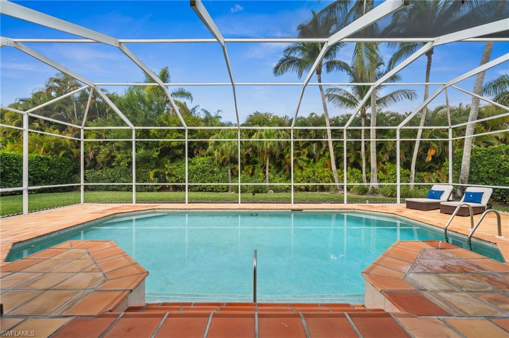 1905 Fairfax CIR