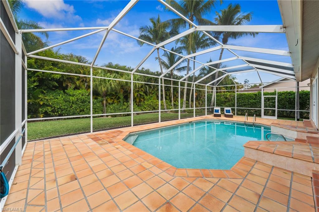 1905 Fairfax CIR