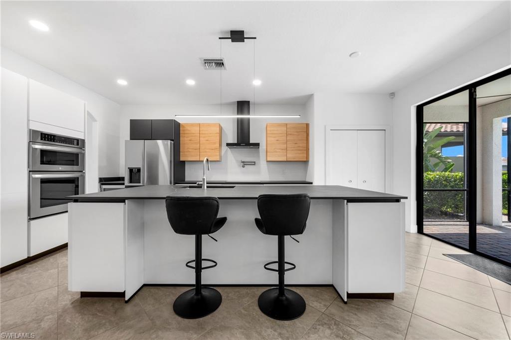 4764 Formosa DR
