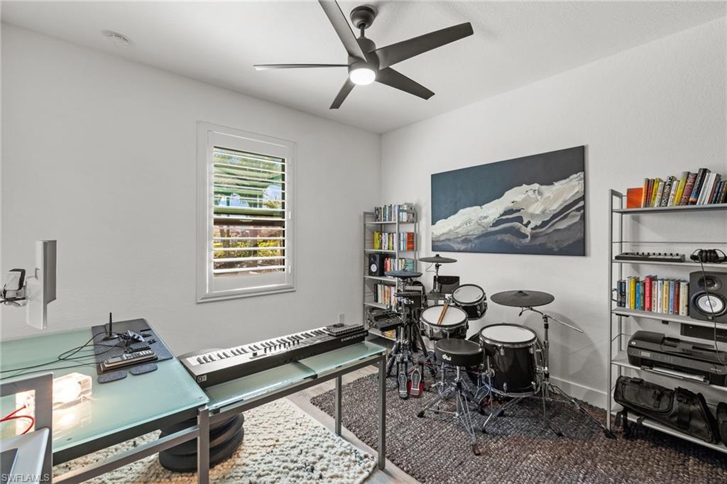 4764 Formosa DR