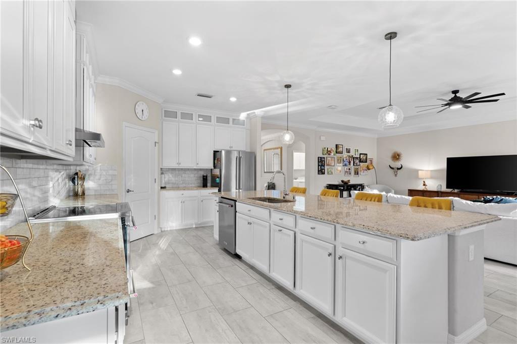 4720 Abaca CIR