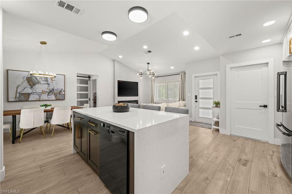 133 Wickliffe DR