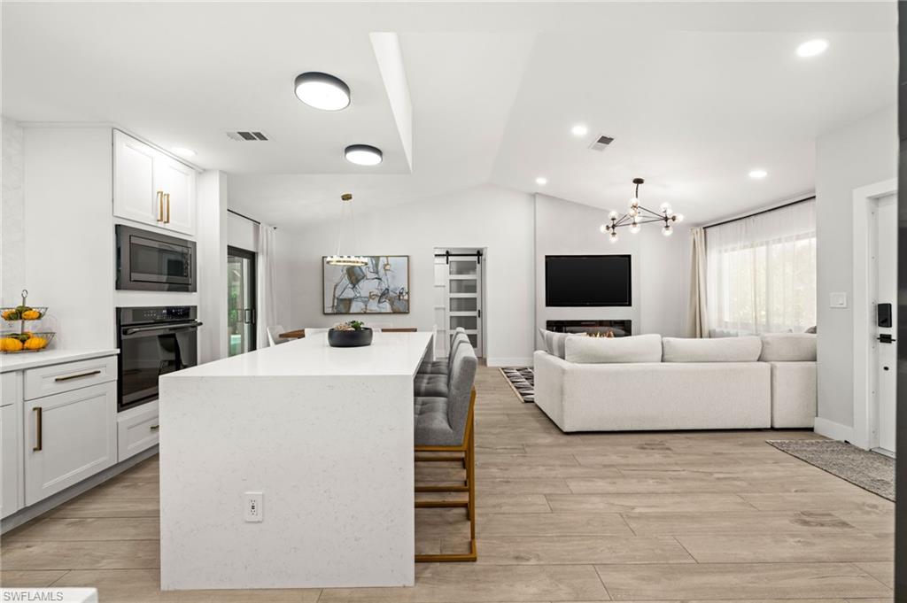133 Wickliffe DR
