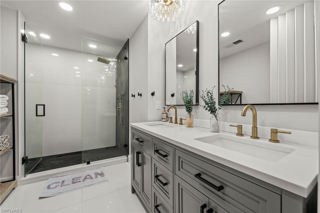 133 Wickliffe DR