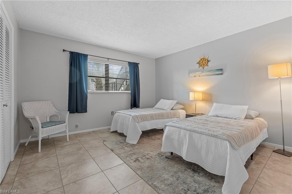 180 Cypress WAY E F137