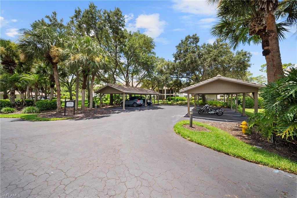 792 Eagle Creek DR 101