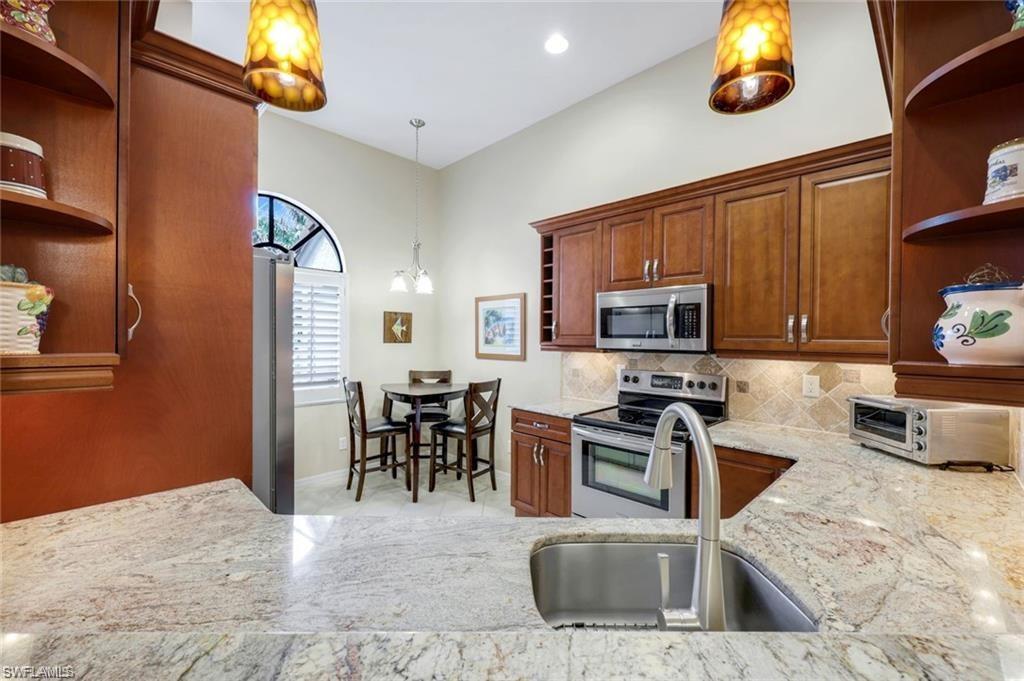 6555 Valen WAY G201