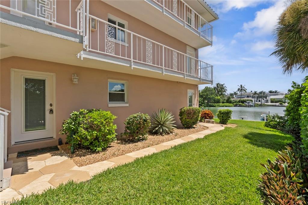1910 Gulf Shore BLVD N 107