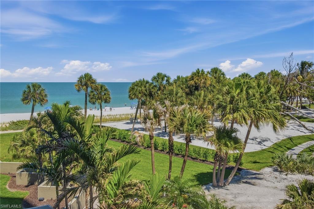 4051 Gulf Shore BLVD N 300
