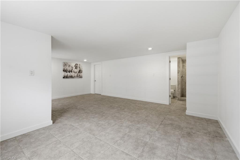 9395 Pennsylvania AVE 6