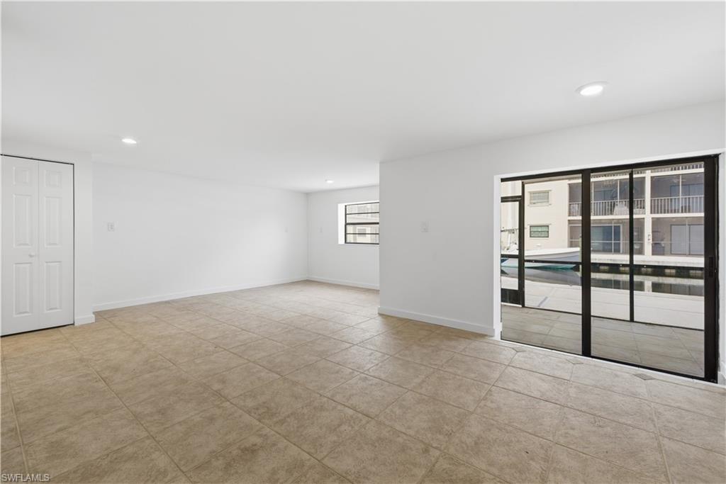 9395 Pennsylvania AVE 6