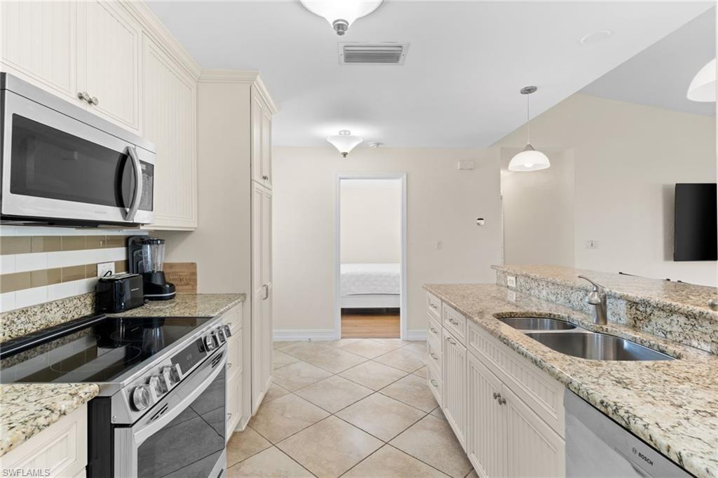 324 Waterleaf CT