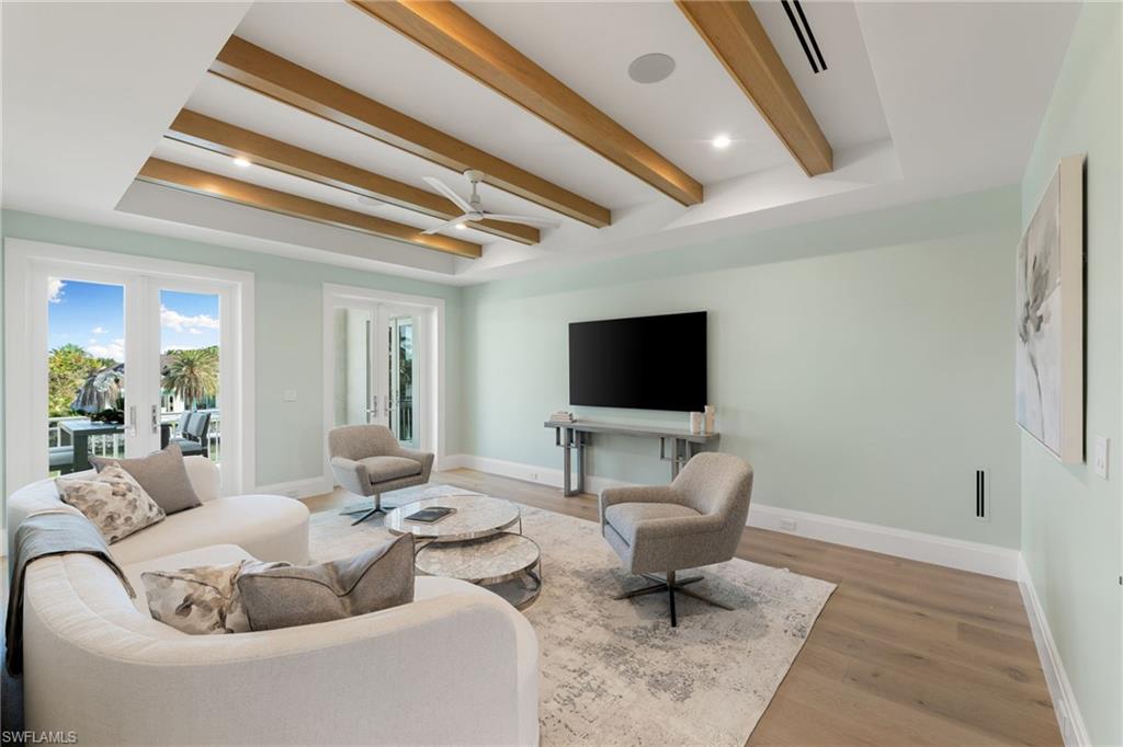 3455 Gin LN