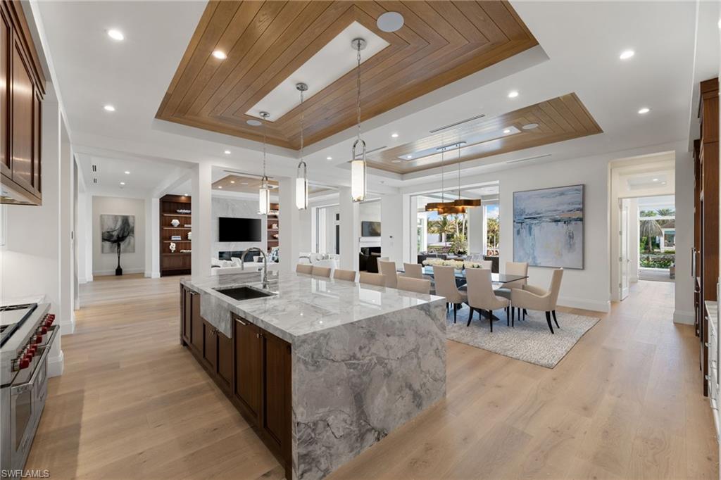 3455 Gin LN