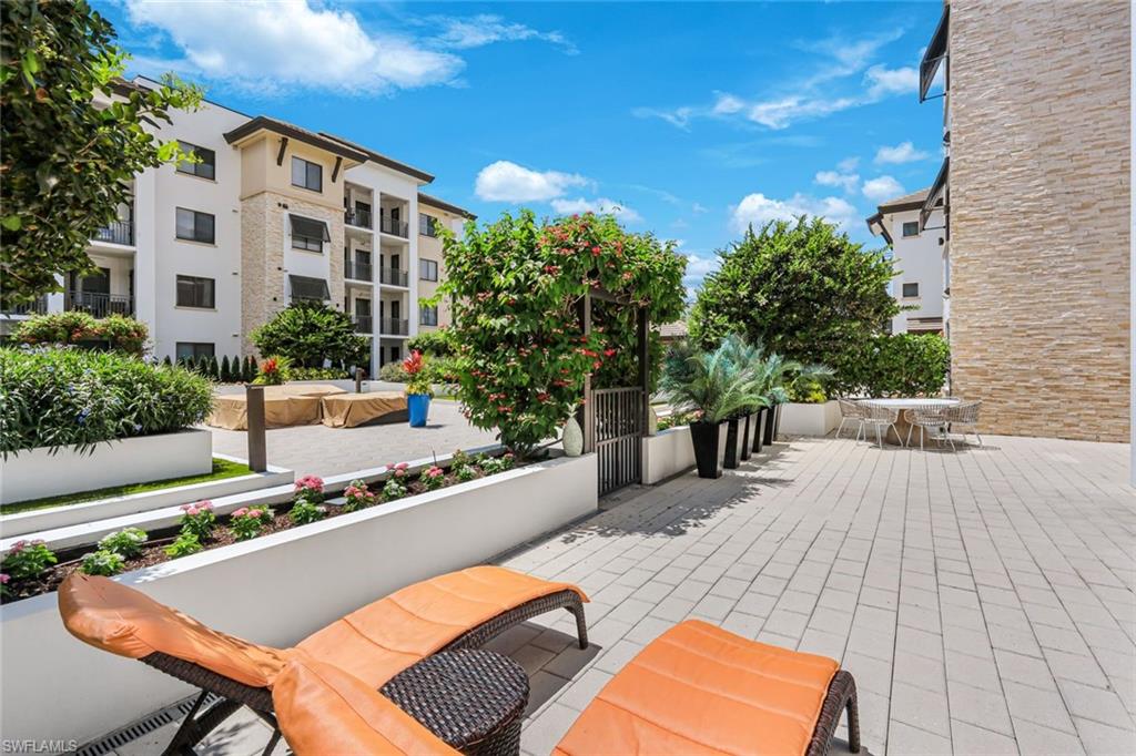 1030 3rd AVE S 216
