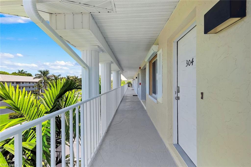 3051 Sandpiper Bay CIR I304
