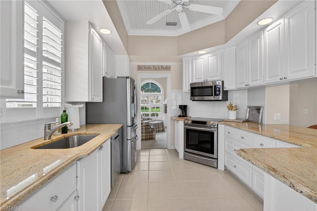 4695 Navassa LN