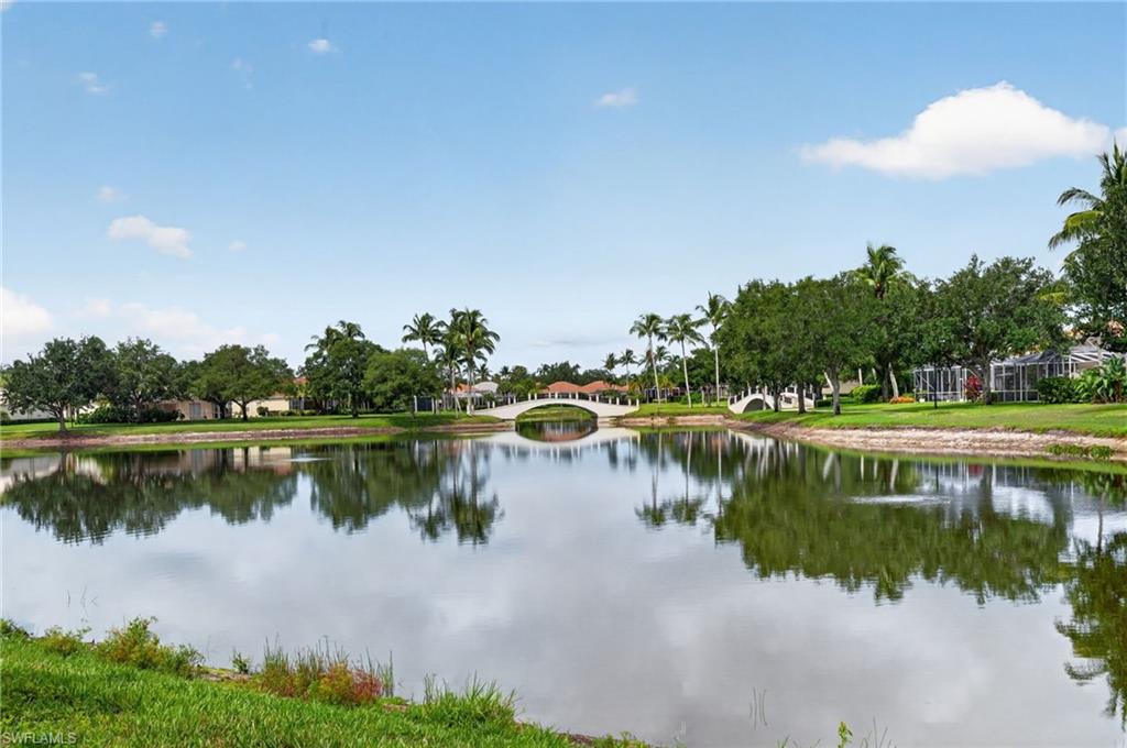 4695 Navassa LN