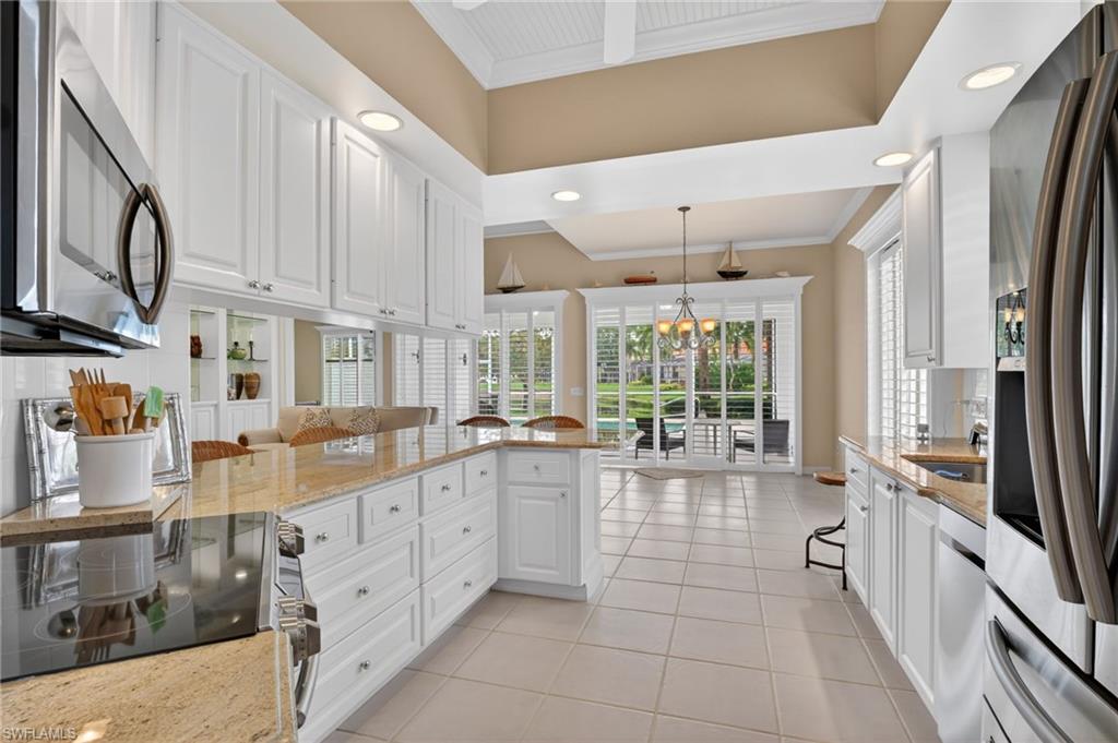 4695 Navassa LN