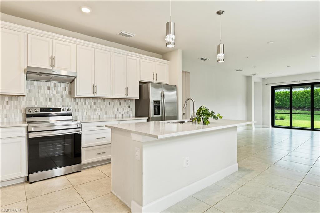 2244 Yellowfin CIR
