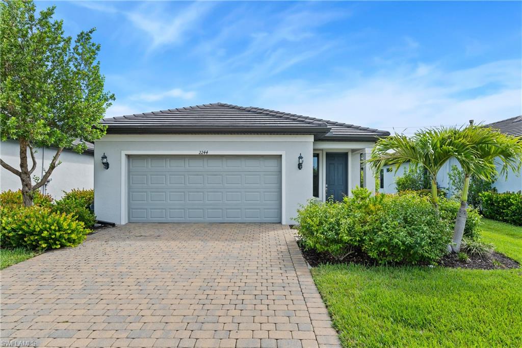 2244 Yellowfin CIR