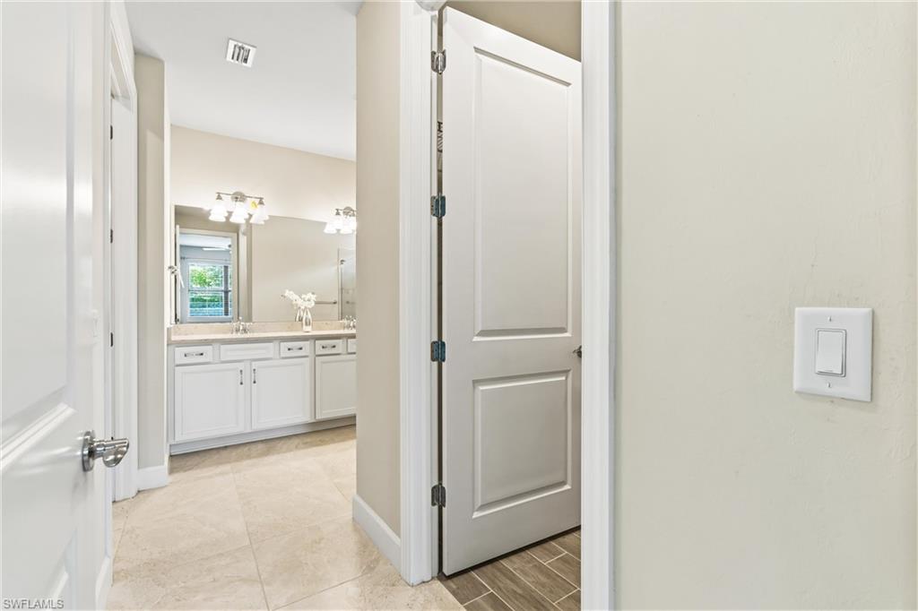 2244 Yellowfin CIR