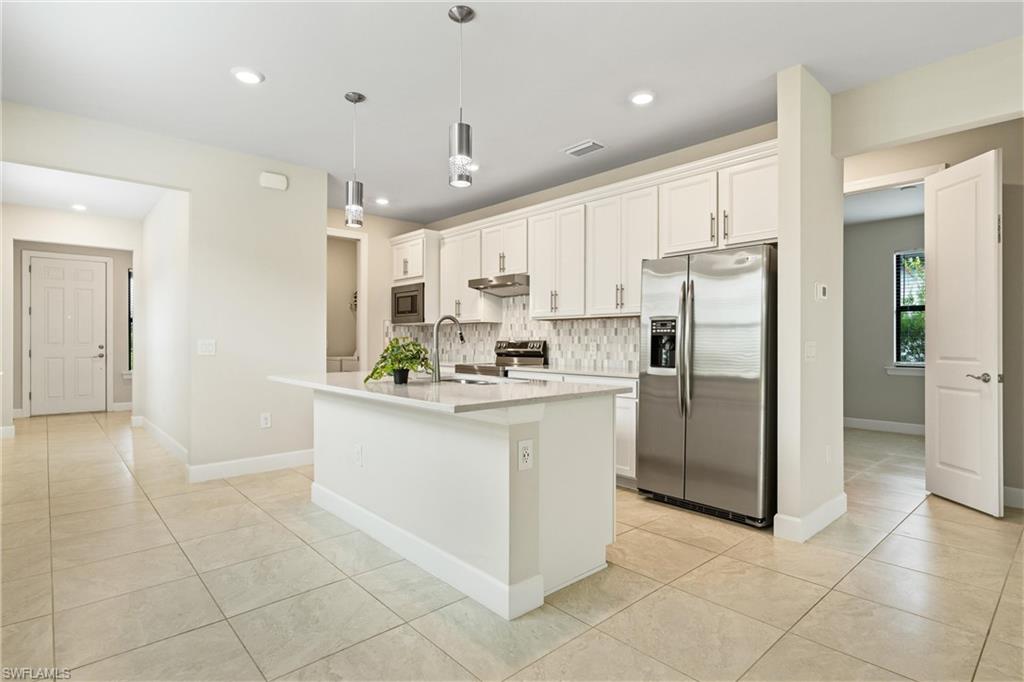 2244 Yellowfin CIR