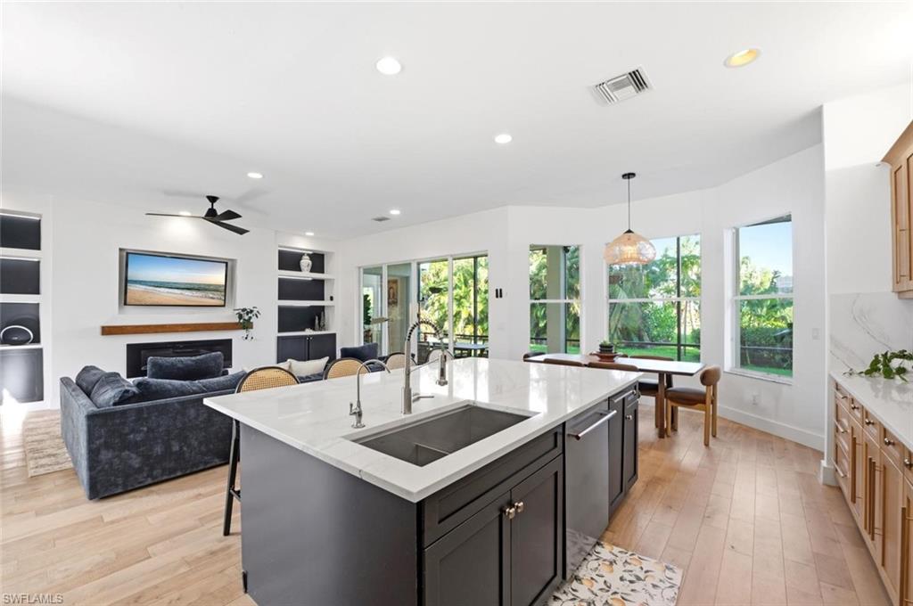 2292 Guadelupe DR