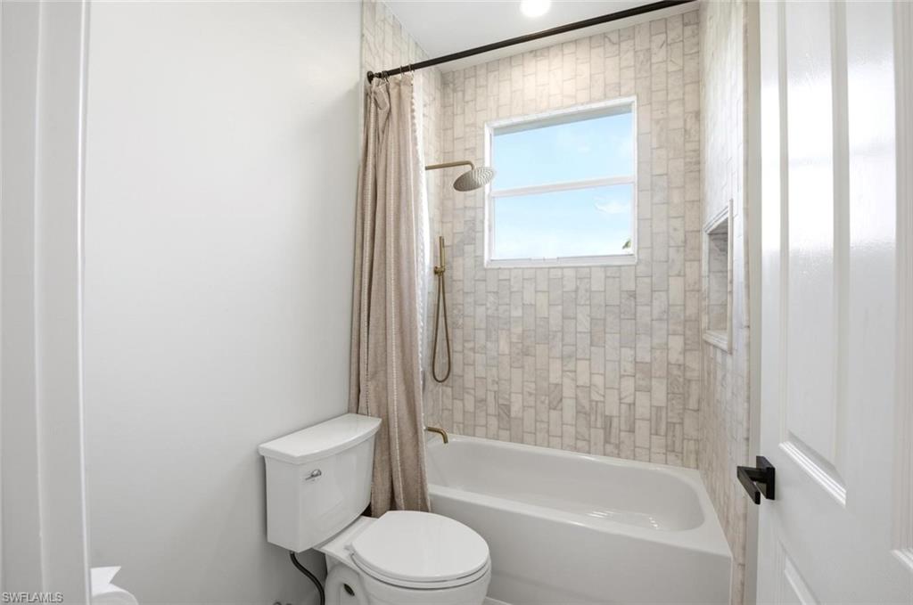 2292 Guadelupe DR