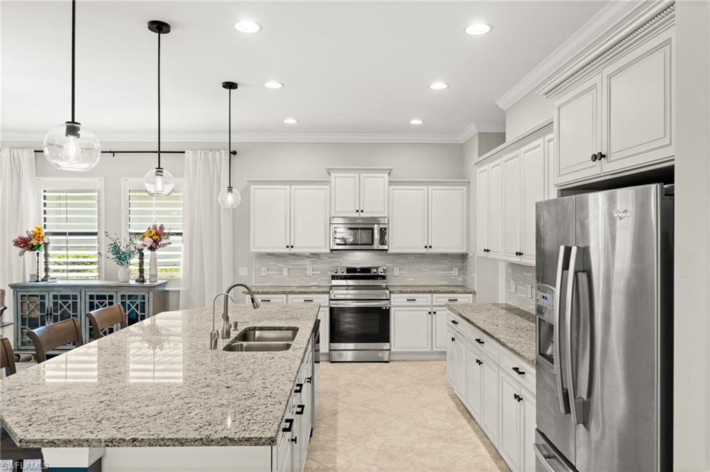 4115 Raffia DR