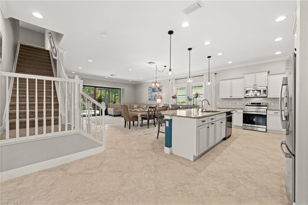 4115 Raffia DR