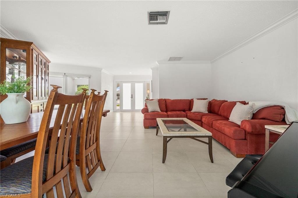 421 Palm River BLVD